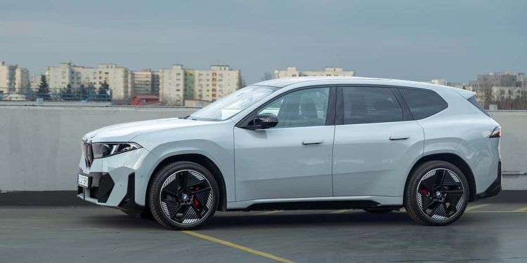 BMW iX3 ajunge la 50.000 de exemplare produse