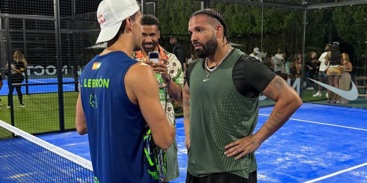 Drake transformă un resort din New Jersey în Nocta Manor