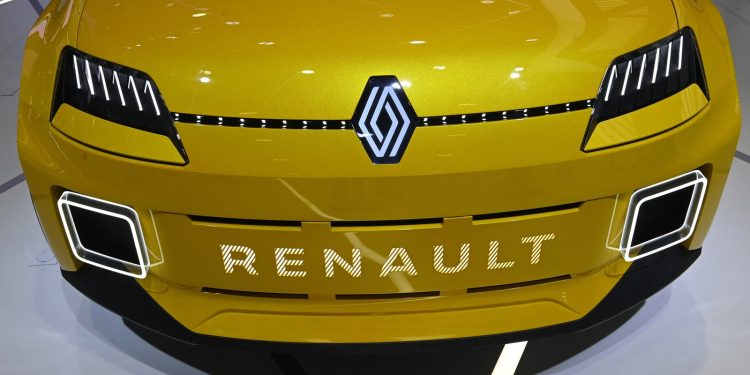Renault revine pe profit cu ajutorul mașinilor electrice