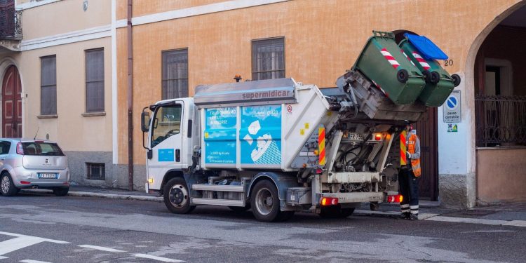 Biletul de loterie de un milion, recuperat din gunoi